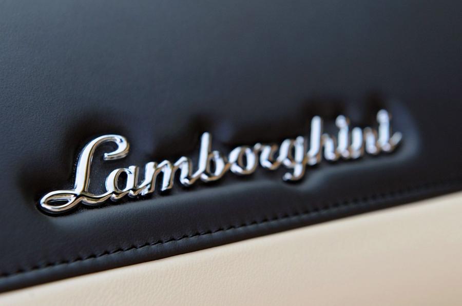  Lamborghini Gallardo LP550-2 Spyder 2011 года  (фото 16 из 78)